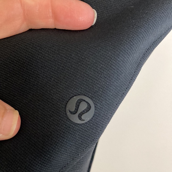 New Lululemon Sojourn Jacket Mens XXL Black Warpstreme Classic Fit Queens Logo - Picture 8 of 16